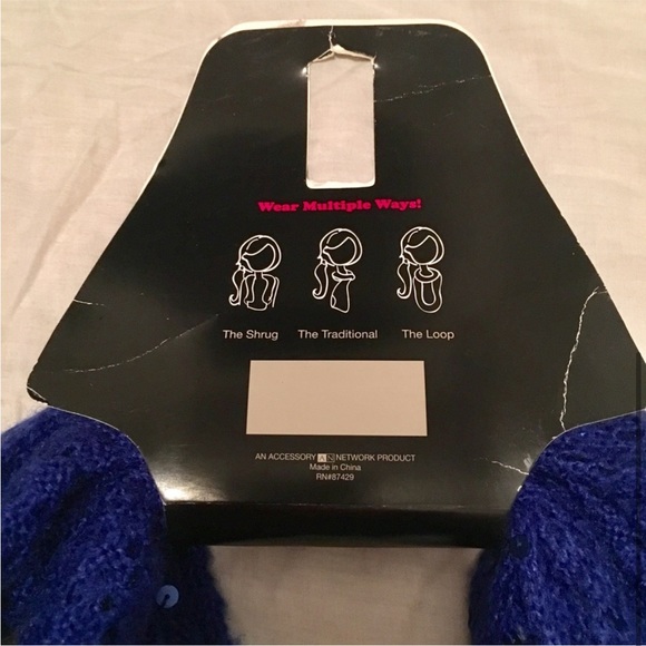 Infinity Scarf - Picture 5 of 5